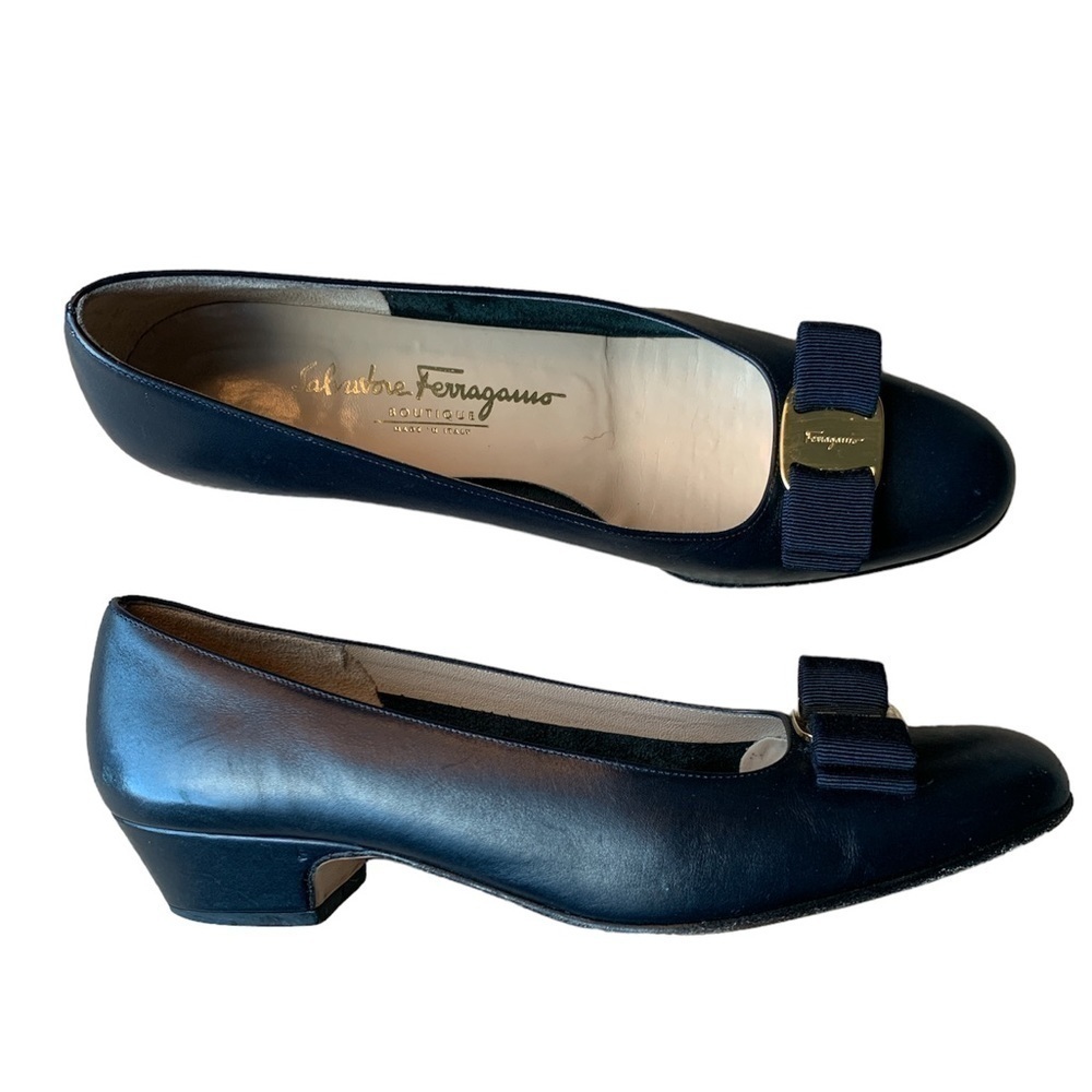 Salvatore Ferragamo | Salvatore Ferragamo Vara Pump Heels
